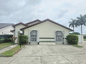 Building Photo - 14203 SW 54th St