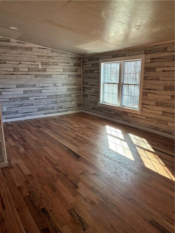 Foto del edificio - 266 Almond Cir