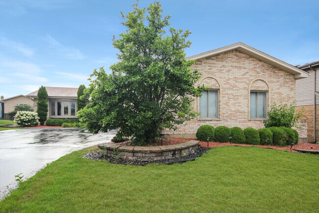 Foto del edificio - 19018 Nightingale Ln