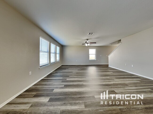 Building Photo - 5617 Victory Gallop Dr