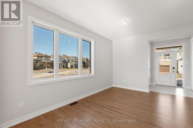 Building Photo - 940 Seagrave Ln