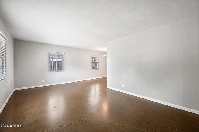 Foto del edificio - 4009 N 13th Ave