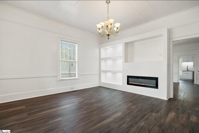 Sala de estar - 413 W Market St