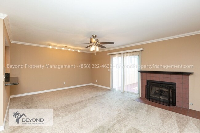 Building Photo - ***PET FRIENDLY*** 2 BED WITH DUAL PRIMARY...