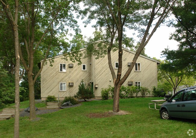 Foto del edificio - 812 Chisago St