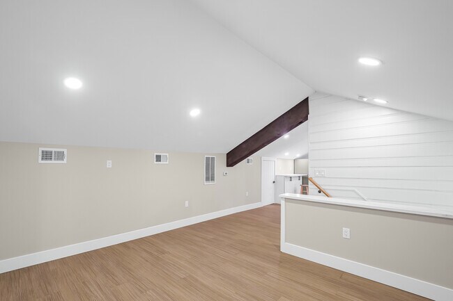 Foto del edificio - 71 Dreamland Park Dr