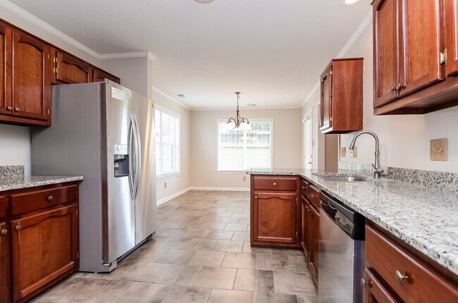 Foto del edificio - 447 Timber Way S