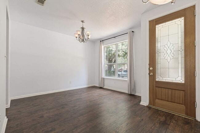 Building Photo - 3027 Fall Mist Dr