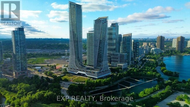 Building Photo - 20 Shore Breeze Dr