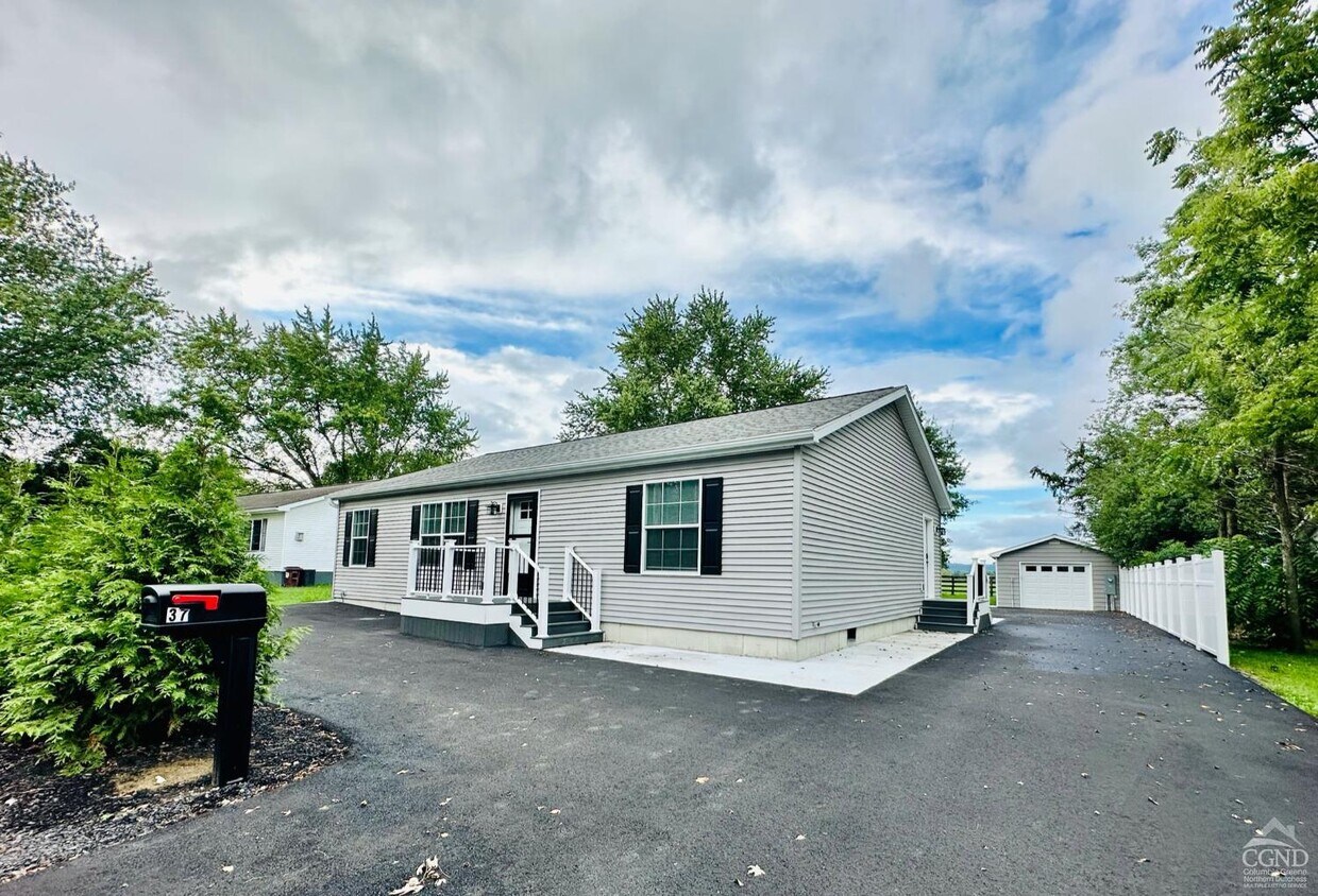 37 Van Dyck St Coxsackie, NY 12051 Alquileres en Coxsackie, NY