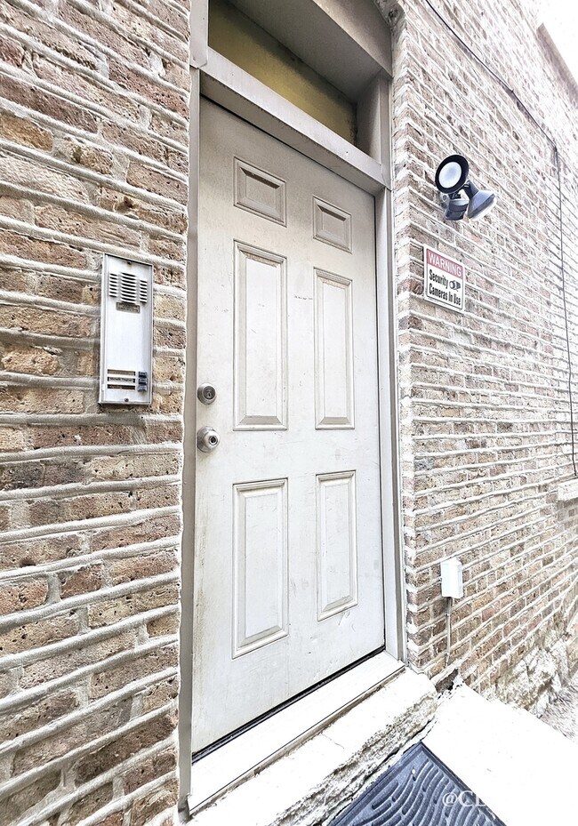 Foto del edificio - 1411 W Ohio St