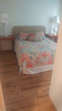 Habitación 1 en Main piso - 97 Poland Rd