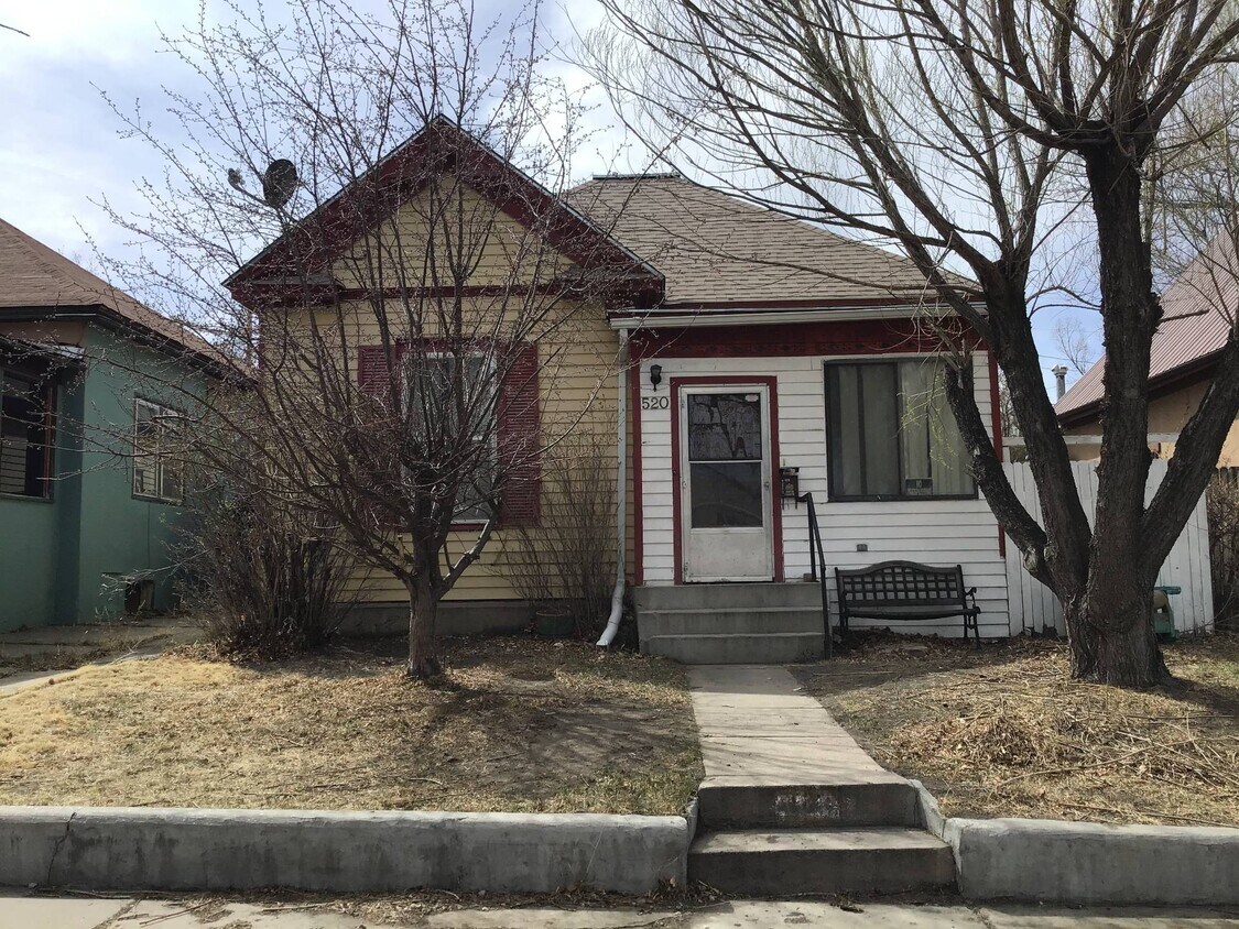 Primary Photo - 520 S 4th St