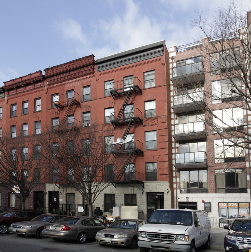 Foto principal - West 131St Street Cluster