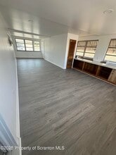 Building Photo - 501 Hazle St