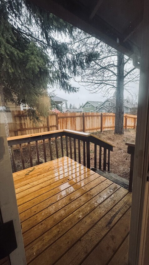 Foto del edificio - 1602 Cedar St