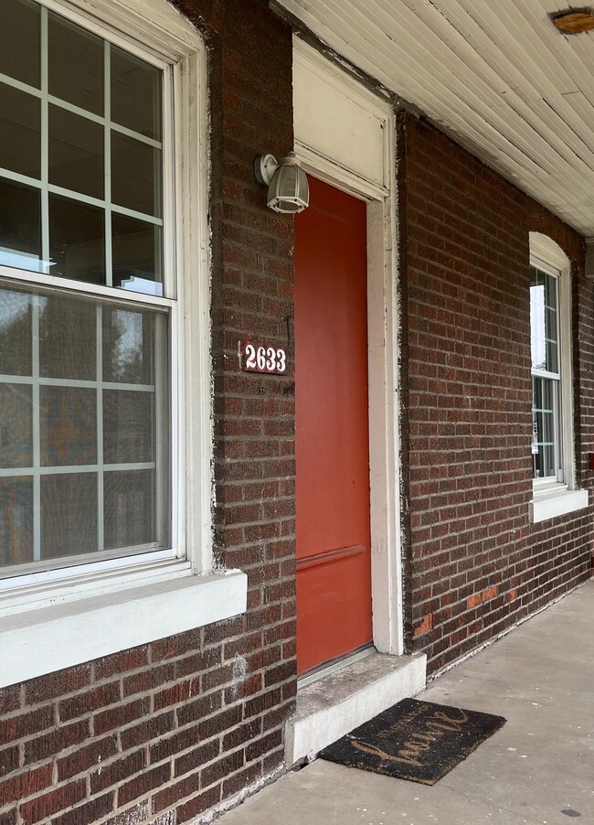 Building Photo - 2633 Madison Ave