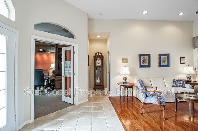 Building Photo - 2107 Calusa Lakes Blvd