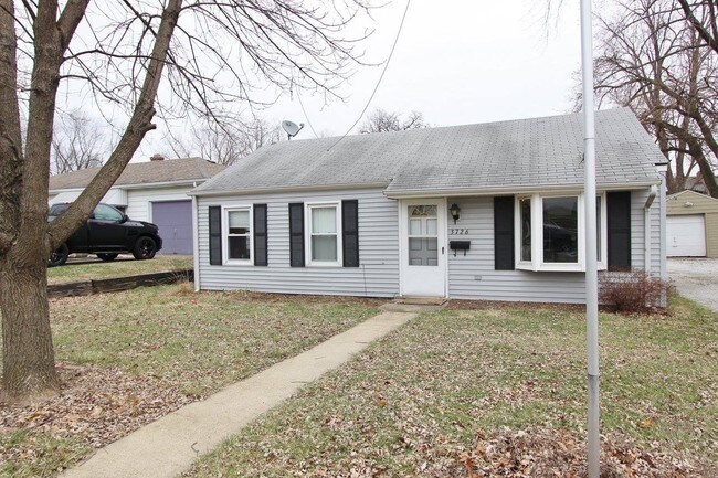 Foto del edificio - 3726 N Dayton Ave