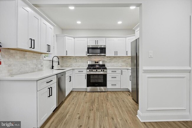 Building Photo - 229 New Jersey Ave