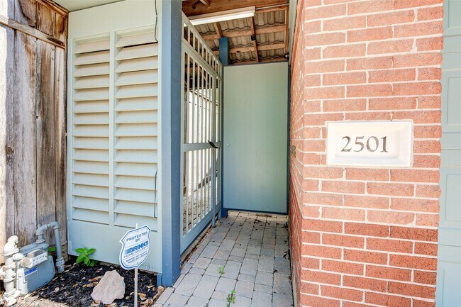 Foto del edificio - 2501 Driscoll St