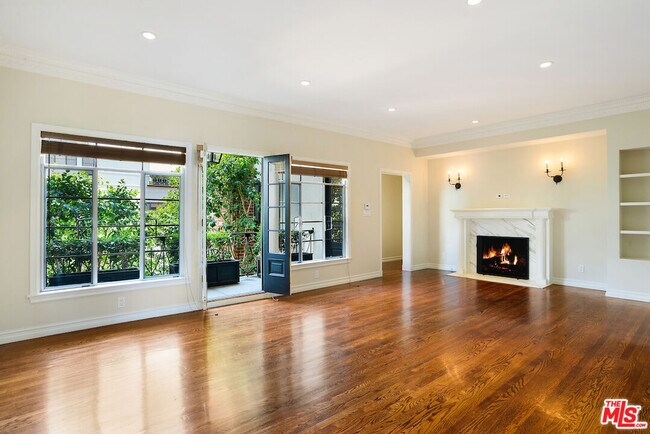 Foto del edificio - 153 S Rodeo Dr