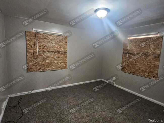 Foto del edificio - 15491 Seymour St