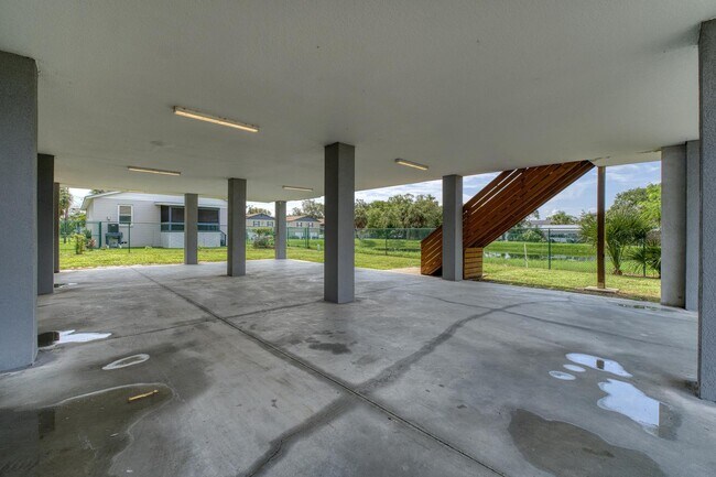 Foto del edificio - 6602 S Sherrill St