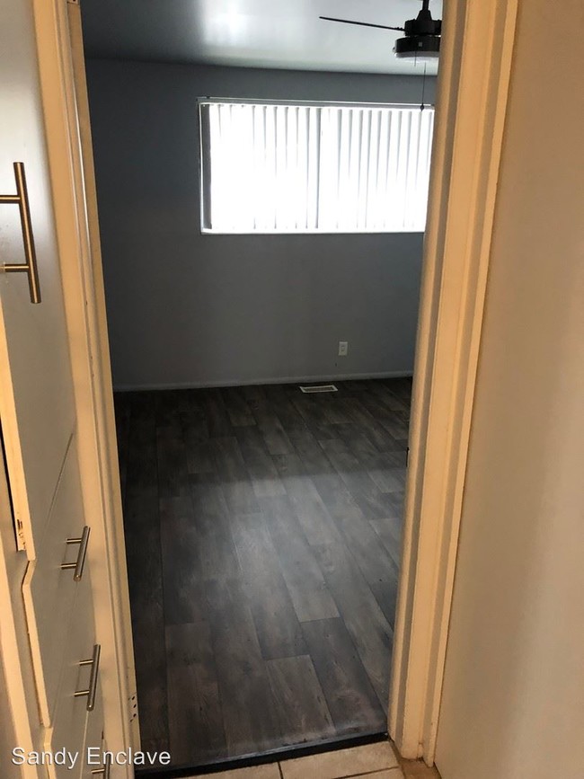 Building Photo - 8767 S 500 E