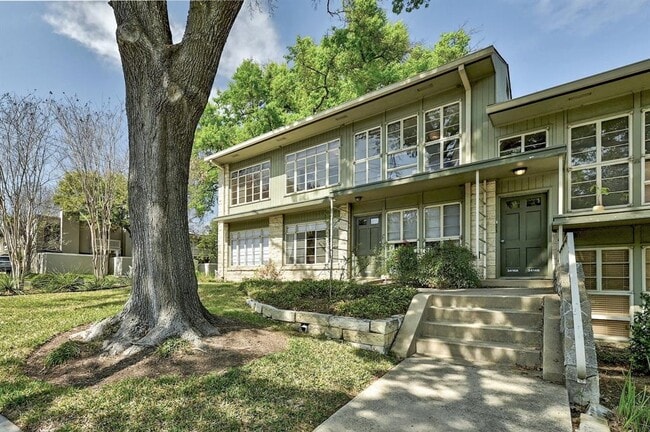 Building Photo - 3416 Enfield Rd