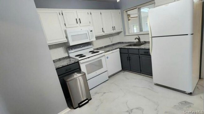 Foto del edificio - 72 Propose Rd