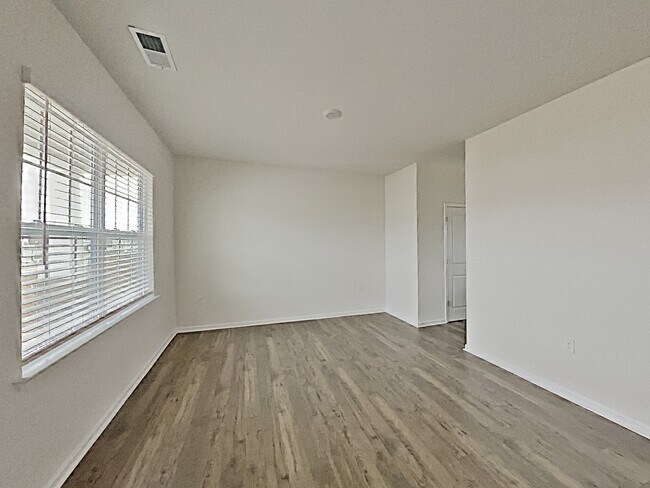 Building Photo - 3278 Shining Rock Street SW