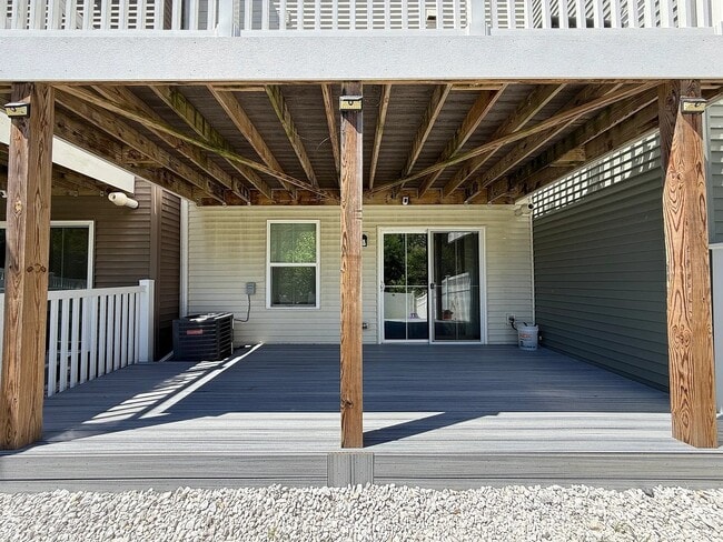 Building Photo - 2939 Shaws Rd