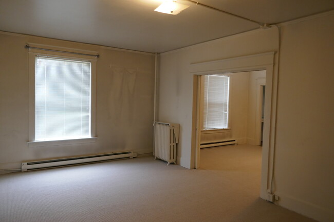 Building Photo - 2501 Colby Ave
