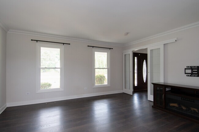 Foto del edificio - 24243 Graver Ln
