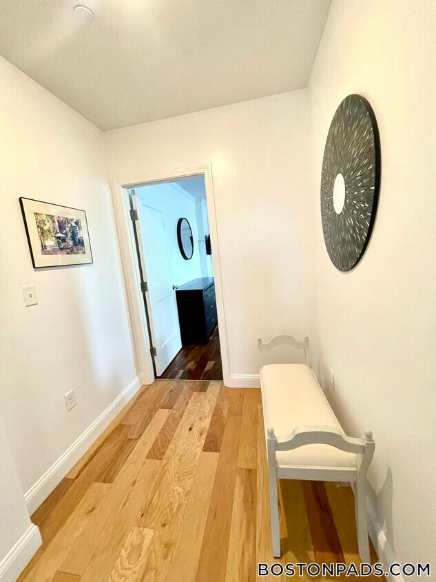 Foto principal - 1008 Tremont St