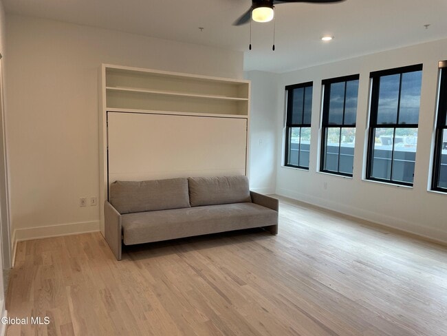 Foto del edificio - 385 Broadway