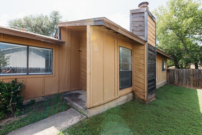 Foto del edificio - Walnut Ridge B