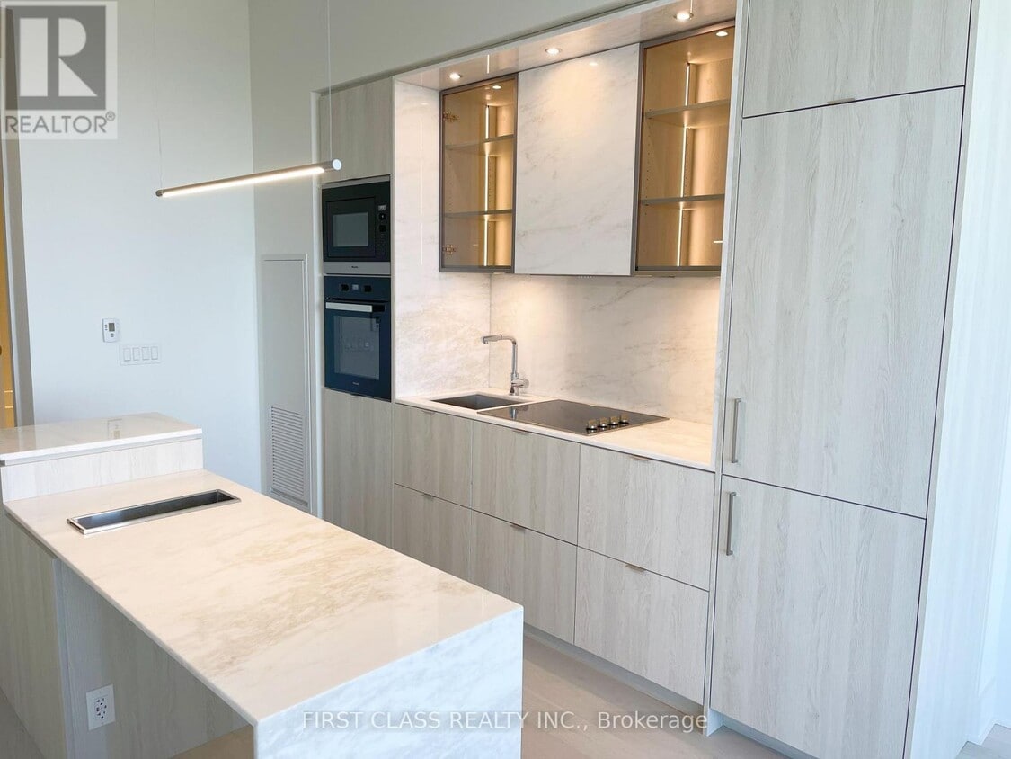 Photo principale - 11-6211 Yorkville Ave