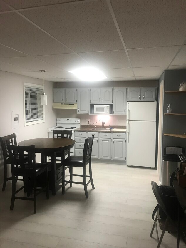 340 Timber Hill Rd Unit 1st Floor, Henryville, PA 18332 Apartments in Henryville, PA