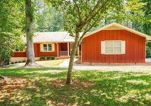 Building Photo - 5262 Kurt Ln SW