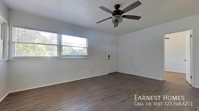 Building Photo - 15544 Romar St