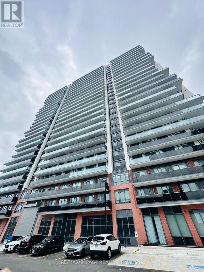 Building Photo - 2545 Simcoe St N