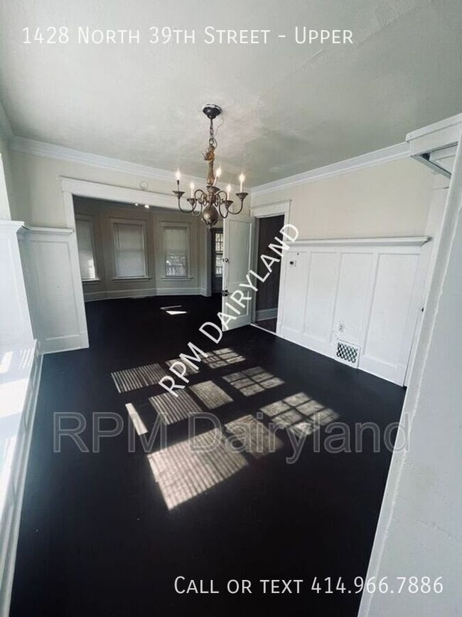 Foto del edificio - 1428 N 39th St
