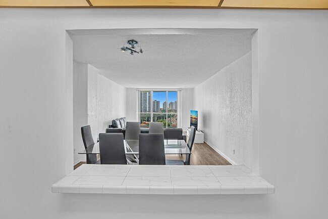 Building Photo - 19390 Collins Ave