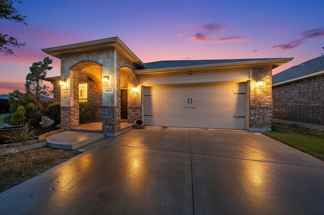 Photo - 1801 Velarde Rd House