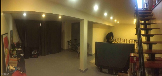 Foto del edificio - 149 Wilson Ave