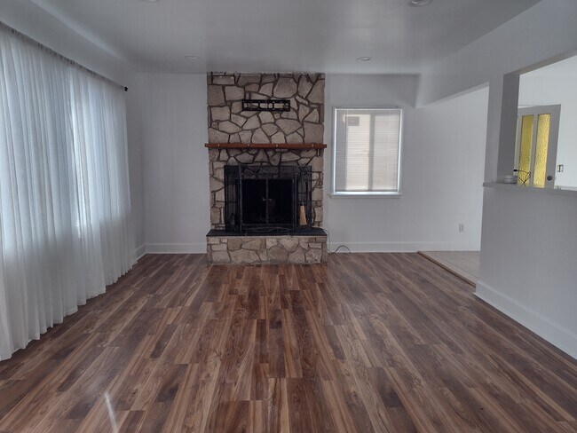 Foto del edificio - 4121 183rd St