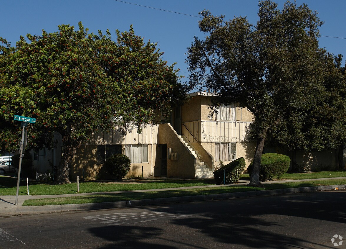 Primary Photo - 2630 S Rosewood Ave