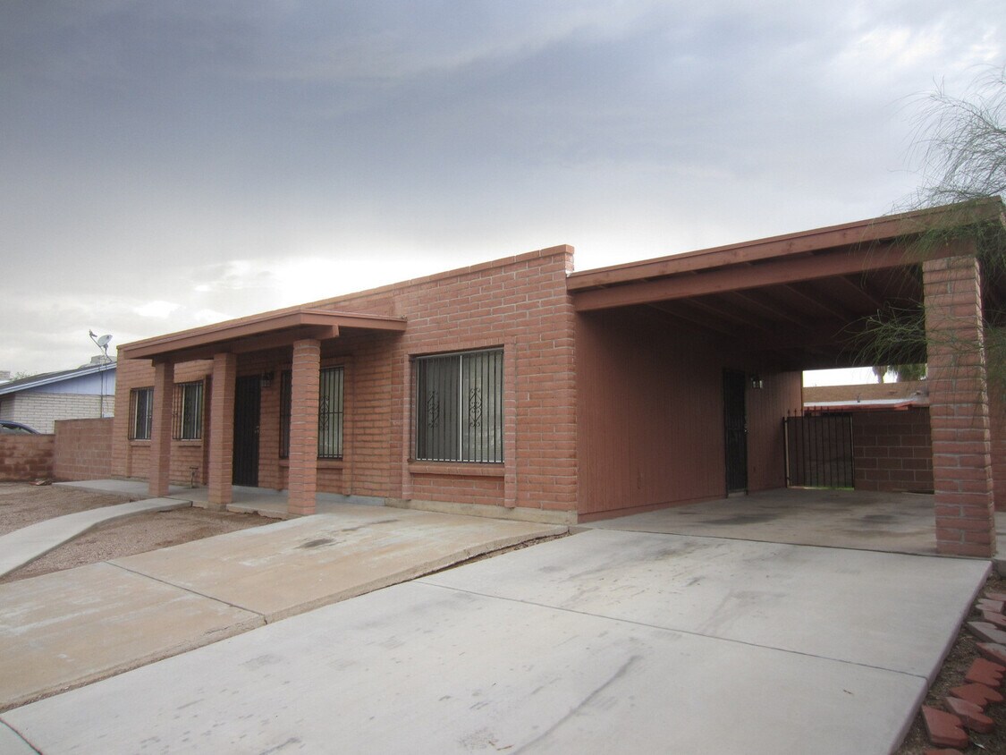 3 Bedroom/ 2 Bath Home Near Mission & Vale... - 3 Bedroom/ 2 Bath Home Near Mission & Vale...